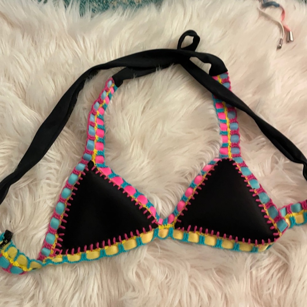 Bikini top